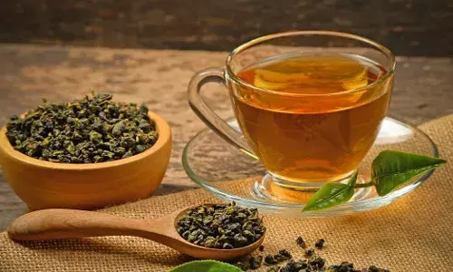 आप भी पीते हैं Green Tea तो हो जाएं सावधान आप भी पीते हैं Green Tea तो हो जाएं सावधान