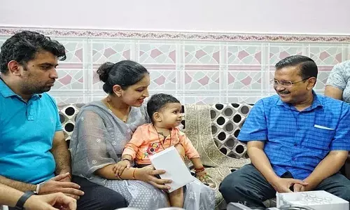 दिल्ली: SMA पीड़ित बच्चे को लगा 17.5 करोड़ रुपये का इंजेक्शन, घर पहुंचकर CM अरविंद केजरीवाल ने जाना हाल दिल्ली: SMA पीड़ित बच्चे को लगा 17.5 करोड़ रुपये का इंजेक्शन, घर पहुंचकर CM अरविंद केजरीवाल ने जाना हाल