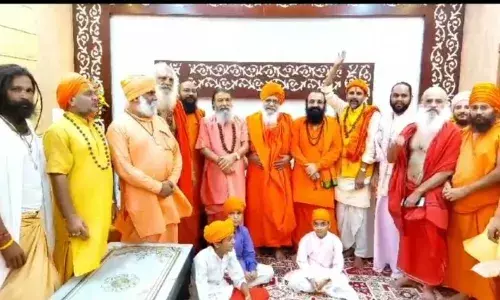 सनातन धर्म पर अभद्र टिप्पणी पर भड़का अखाड़ा परिषद, बुलाई आपात बैठक। सनातन धर्म पर अभद्र टिप्पणी पर भड़का अखाड़ा परिषद, बुलाई आपात बैठक।