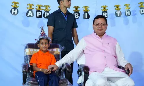 48 साल के हुए सीएम धामी, पीएम मोदी ने दी बधाई।  जानिए ABVP से लेकर सीएम तक का सफर