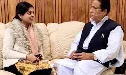 एकता कौशिक: कौन हैं आजम की बेटी, 67 घंटे में पूछे 100 सवाल, एक महीने में खरीदी ये 3 लग्जरी कारें