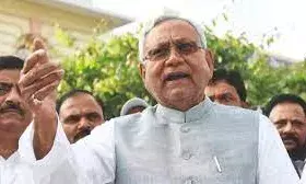 18 साल बाद अपने पुराने सचिवालय पहुंचे नीतीश, चैंबर में नहीं मिलीं मंत्री और अधिकारी