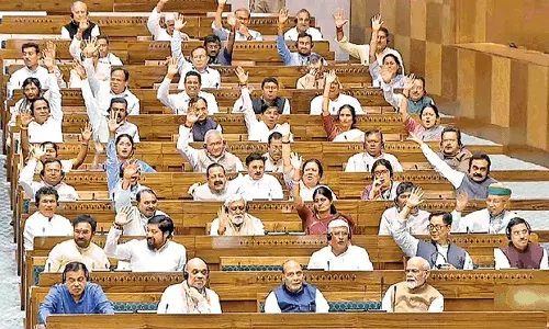 महिला उम्मीदवारों को टिकट देने के मामले में कांग्रेस सबसे आगे थी।