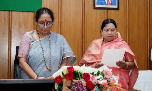 BJP की नवनिर्वाचित विधायक पार्वती दास ने ली पद एवं गोपनीयता की शपथ।