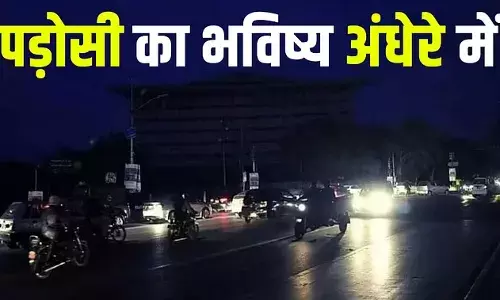 पाकिस्तान: हर वक्त कश्मीर-कश्मीर का राग अलापने वाले पड़ोसी देश में कंगाली और बढ़ी, विश्व बैंक ने ये कहा