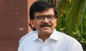 राजनीति: राहुल गांधी नहीं, पीएम मोदी को चैलेंज करें ओवैसी, संजय राउत का एआईएमआईएम प्रमुख पर पलटवार राजनीति: राहुल गांधी नहीं, पीएम मोदी को चैलेंज करें ओवैसी, संजय राउत का एआईएमआईएम प्रमुख पर पलटवार