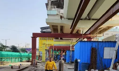 Noida : मार्च तक जुड़ जाएंगी एक्वा और ब्लू लाइन, चार माह से जारी स्काईवॉक का 45 फीसदी काम पूरा