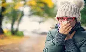 बदल रहा मौसम: लाडले छींके तो रहें होशियार, सर्दी-बुखार की चपेट में आ रहे बच्चे