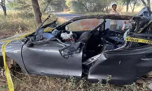 भिवानी में दर्दनाक हादसा: सड़क पर खड़े ट्रक में गाड़ी की भयंकर टक्कर, छह युवकों की मौत