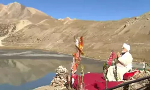 पीएम मोदी ने ॐ पर्वत के दर्शन किए, उत्तराखंड में इस व्यू पॉइंट से पवित्र पर्वत 50 किमी दूर, तिब्बत जाने की जरूरत नहीं