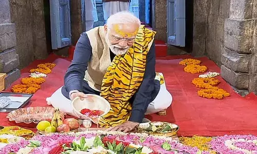 PM Modi in Jageshwar Dham: पीएम ने जागेश्वर धाम पहुंचकर की पूजा-अर्चना, भगवान जागनाथ का लिया आशीर्वाद PM Modi in Jageshwar Dham: पीएम ने जागेश्वर धाम पहुंचकर की पूजा-अर्चना, भगवान जागनाथ का लिया आशीर्वाद