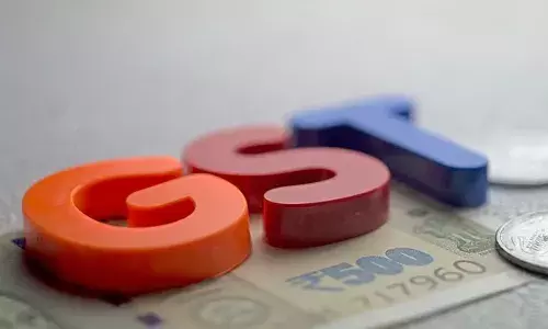 GST: सीबीआईसी ने गंगाजल पर साफ की स्थिति, कहा- जब से जीएसटी लागू हुआ पूजा सामग्री इसके दायरे से बाहर