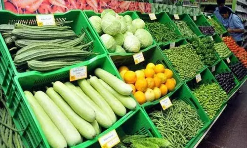 Retail Inflation: सितंबर महीने में कीमतें नरम पड़ीं, खुदरा महंगाई दर 6.83% से घटकर 5.02% पर पहुंची Retail Inflation: सितंबर महीने में कीमतें नरम पड़ीं, खुदरा महंगाई दर 6.83% से घटकर 5.02% पर पहुंची