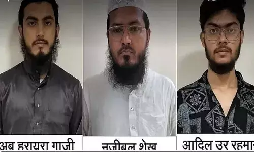 UP ATS का खुलासा: बांग्लादेशियों को भारत में बसा रहे थे तीन आरोपी, विदेश से 20 करोड़ रुपये की फंडिंग भी हुई