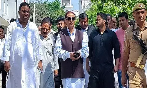 UP: दो जन्म प्रमाण पत्र मामले में कोर्ट का बड़ा फैसला, आजम खां, अब्दुल्ला और डॉ. तंजीन फात्मा दोषी करार