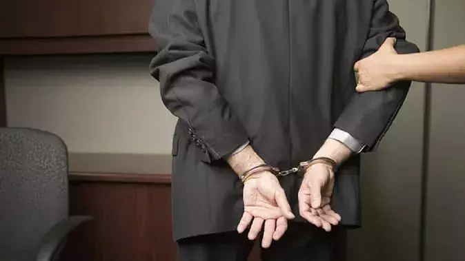 आरोपी ने बदले तीन नाम: बंगाल के जहीरूद्दीन ने राजू बनकर की थी हत्या, फिर सोलेमन बनकर केरल में रहने लगा आरोपी ने बदले तीन नाम: बंगाल के जहीरूद्दीन ने राजू बनकर की थी हत्या, फिर सोलेमन बनकर केरल में रहने लगा