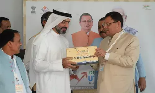 दुबई में सीएम पुष्कर धामी ने 5,450 करोड़ के निवेश MoU साइन किए