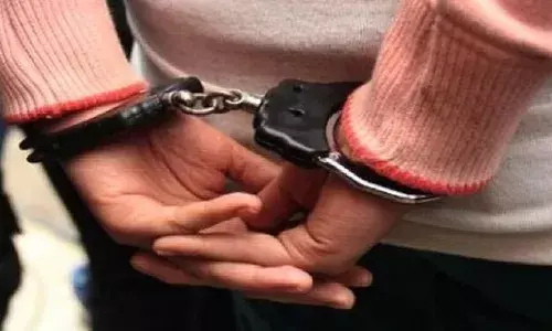 Dehradun: कॉलेज के मालिक पर गोली चलाने के आरोपी ने 16 साल बाद किया सरेंडर, गाजियाबाद पुलिस भी थी पीछे