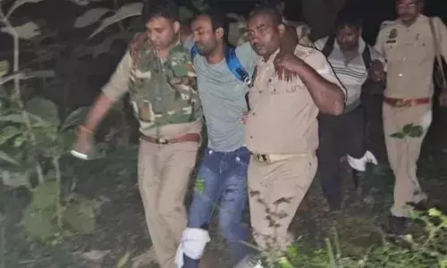 Gorakhpur News: गोरखपुर से हवाला की रकम पहुंचाई जाती है नेपाल, पकड़े गए दो बदमाश Gorakhpur News: गोरखपुर से हवाला की रकम पहुंचाई जाती है नेपाल, पकड़े गए दो बदमाश