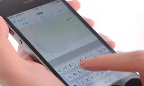 टीचर-स्टूडेंट लवचैट: स्कूल कर्मी पर छात्र का पीछा करने का आरोप, शिकायत पर जेसीपी ने दिया कार्रवाई का भरोसा