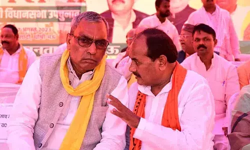 Lucknow News : विजयदशमी भी बीत गई, राजतिलक का इंतजार बरकरार, मंत्रिमंडल विस्तार की आस में कई दिग्गज निराश