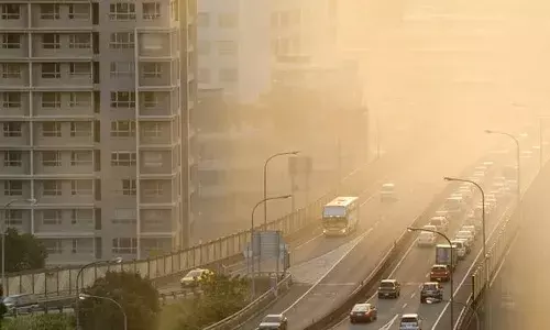 Delhi Air Pollution: सर्द हवाओं ने बिगाड़ी दिल्ली की आबोहवा, खराब श्रेणी में पहुंची वायु, एनसीआर में हालत खराब Delhi Air Pollution: सर्द हवाओं ने बिगाड़ी दिल्ली की आबोहवा, खराब श्रेणी में पहुंची वायु, एनसीआर में हालत खराब