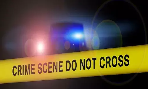 सामूहिक आत्महत्या: सूरत में एक ही परिवार के सात लोगों ने की आत्महत्या, मरने वालों में तीन बच्चे भी शामि सामूहिक आत्महत्या: सूरत में एक ही परिवार के सात लोगों ने की आत्महत्या, मरने वालों में तीन बच्चे भी शामि