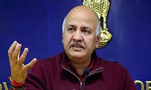 SC: सुप्रीम कोर्ट से मनीष सिसोदिया को झटका, शराब घोटाला केस में जमानत याचिका नामंजूर SC: सुप्रीम कोर्ट से मनीष सिसोदिया को झटका, शराब घोटाला केस में जमानत याचिका नामंजूर