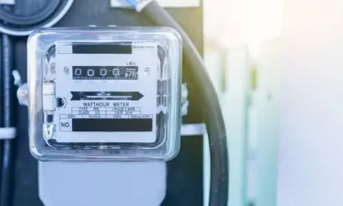 Gorakhpur News: त्योहार में बकाएदारों की नहीं काटें लाइन...फरमान से बकाया वसूली की चुनौती