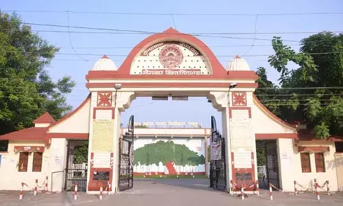 DDU News: विदेशी विवि के सहयोग से गोविवि शुरू करेगा ज्वाइंट एवं ड्यूल डिग्री कोर्स, समिति गठित