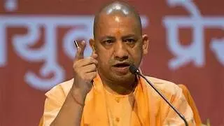 Lucknow News : सीएम योगी ने राजस्व मामलों में लापरवाही पर दर्जनभर जिलाधिकारियों से मांगा स्पष्टीकरण Lucknow News : सीएम योगी ने राजस्व मामलों में लापरवाही पर दर्जनभर जिलाधिकारियों से मांगा स्पष्टीकरण