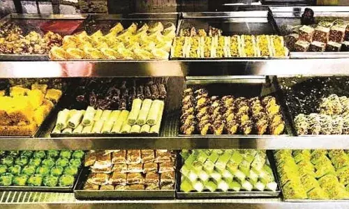 मिलावट की जांच में मिलावट: आरसी जारी...फिर भी मिलावटखोरों से यारी, न जुर्माना जमा और न ही लाइसेंस निरस्त