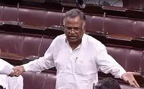 UP: कांग्रेस में शामिल हुए रवि प्रकाश वर्मा, बोले- नेताजी के बाद सपा में जनता की आवाज उठाने वालों की जगह नहीं UP: कांग्रेस में शामिल हुए रवि प्रकाश वर्मा, बोले- नेताजी के बाद सपा में जनता की आवाज उठाने वालों की जगह नहीं