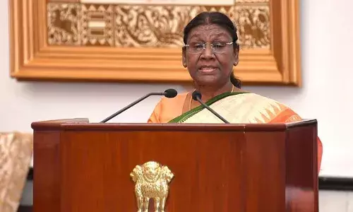 UP: राष्ट्रपति द्रौपदी मुर्मू बरेली होकर पंतनगर हुईं रवाना, एयरपोर्ट पर रही अभेद सुरक्षा, 600 जवान रहे तैनात