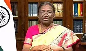 उत्तराखंड राज्य स्थापना दिवस: राष्ट्रपति मुर्मू ने प्रदेशवासियों को दी बधाई, भाषण की इन खास बातों से जीता दिल उत्तराखंड राज्य स्थापना दिवस: राष्ट्रपति मुर्मू ने प्रदेशवासियों को दी बधाई, भाषण की इन खास बातों से जीता दिल