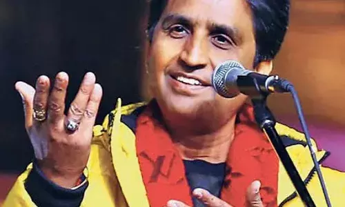 कुमार विश्वास के काफिले पर हमले का आरोप गलत, पुलिस ने कही ये बात कुमार विश्वास के काफिले पर हमले का आरोप गलत, पुलिस ने कही ये बात