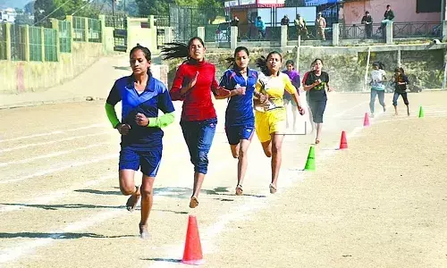 Almora News: संजय, हर्षित, हर्षिता ने रचा इतिहास, कोई लंबी कूद तो कोई गोला फेंक में अव्वल Almora News: संजय, हर्षित, हर्षिता ने रचा इतिहास, कोई लंबी कूद तो कोई गोला फेंक में अव्वल