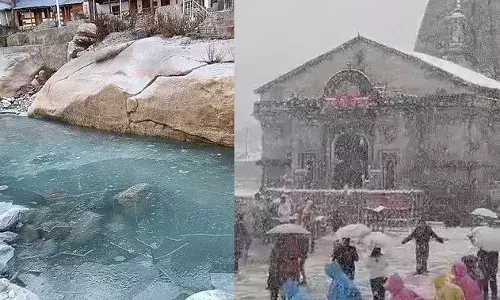मौसम का सितम: बर्फबारी से केदारनाथ में माइनस आठ डिग्री पहुंचा पारा, गंगोत्री में जमने लगा नदी-नालों का जल मौसम का सितम: बर्फबारी से केदारनाथ में माइनस आठ डिग्री पहुंचा पारा, गंगोत्री में जमने लगा नदी-नालों का जल