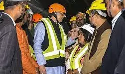 सीएम धामी ने किया घटना स्थल का निरीक्षण, कहा- अच्छी बात ये है उनसे संपर्क हुआ |