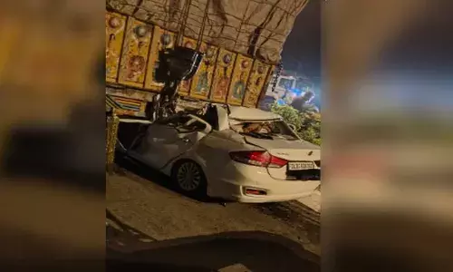 मुजफ्फरनगर में भीषण हादसा: ट्रक में पीछे से घुसी तेज रफ्तार कार, शाहदरा के रहने वाले छह दोस्तों की दर्दनाक मौत