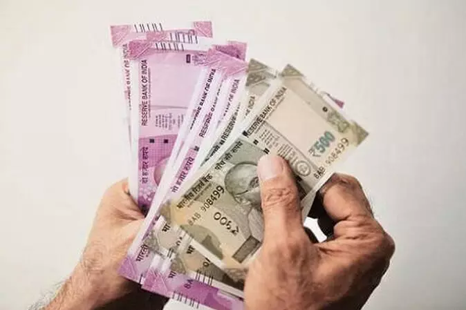 UP: गरीब वृद्धों को आधार से पेंशन भुगतान करने वाला पहला राज्य बना यूपी, 47 लाख लोगों को हुआ फायदा UP: गरीब वृद्धों को आधार से पेंशन भुगतान करने वाला पहला राज्य बना यूपी, 47 लाख लोगों को हुआ फायदा
