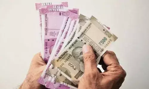 UP: गरीब वृद्धों को आधार से पेंशन भुगतान करने वाला पहला राज्य बना यूपी, 47 लाख लोगों को हुआ फायदा