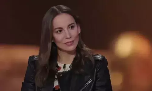 ChatGPT: जानिए कौन हैं OpenAI की नई अंतरिम सीईओ मीरा मुराती, सैम आल्टमैन की लेंगी जगह ChatGPT: जानिए कौन हैं OpenAI की नई अंतरिम सीईओ मीरा मुराती, सैम आल्टमैन की लेंगी जगह