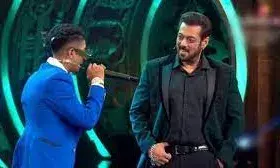 एमसी स्टेन ने बिग बॉस 17 के विजेता से उठाया पर्दा, फर्रे की टीम संग शो में मचाया धमाल |