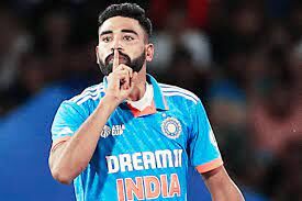 मोहम्मद सिराज को भारी नुकसान, टॉप 10 में 4 भारतीय गेंदबाज