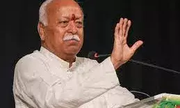 शांति के पथ से लड़खड़ा रही है दुनिया, मोहन भागवत बोले- अब भारत से ही रास्ता दिखाने की उम्मीद शांति के पथ से लड़खड़ा रही है दुनिया, मोहन भागवत बोले- अब भारत से ही रास्ता दिखाने की उम्मीद