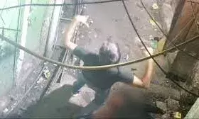 आरोपी ने 50 नहीं, 100 से ज्यादा किए वार... खौफजदा लोग मुंह खोलने को तैयार नहीं