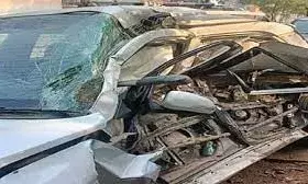 मिर्जापुर में शादी से लौट रहे कार सवार चार लोगों की मौत, दो की हालत गंभीर |