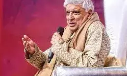 द आर्चीज की स्टारकास्ट को लेकर जोया पर नहीं उठने चाहिए सवाल, नेपोटिज्म पर खुलकर बोले जावेद अख्तर |