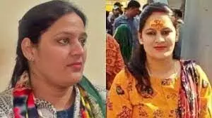 नेहा ने चतुर्थ श्रेणी कर्मचारी से की शादी, मां बोलीं- बेटी को साथ रखने को तैयार, पर... नेहा ने चतुर्थ श्रेणी कर्मचारी से की शादी, मां बोलीं- बेटी को साथ रखने को तैयार, पर...